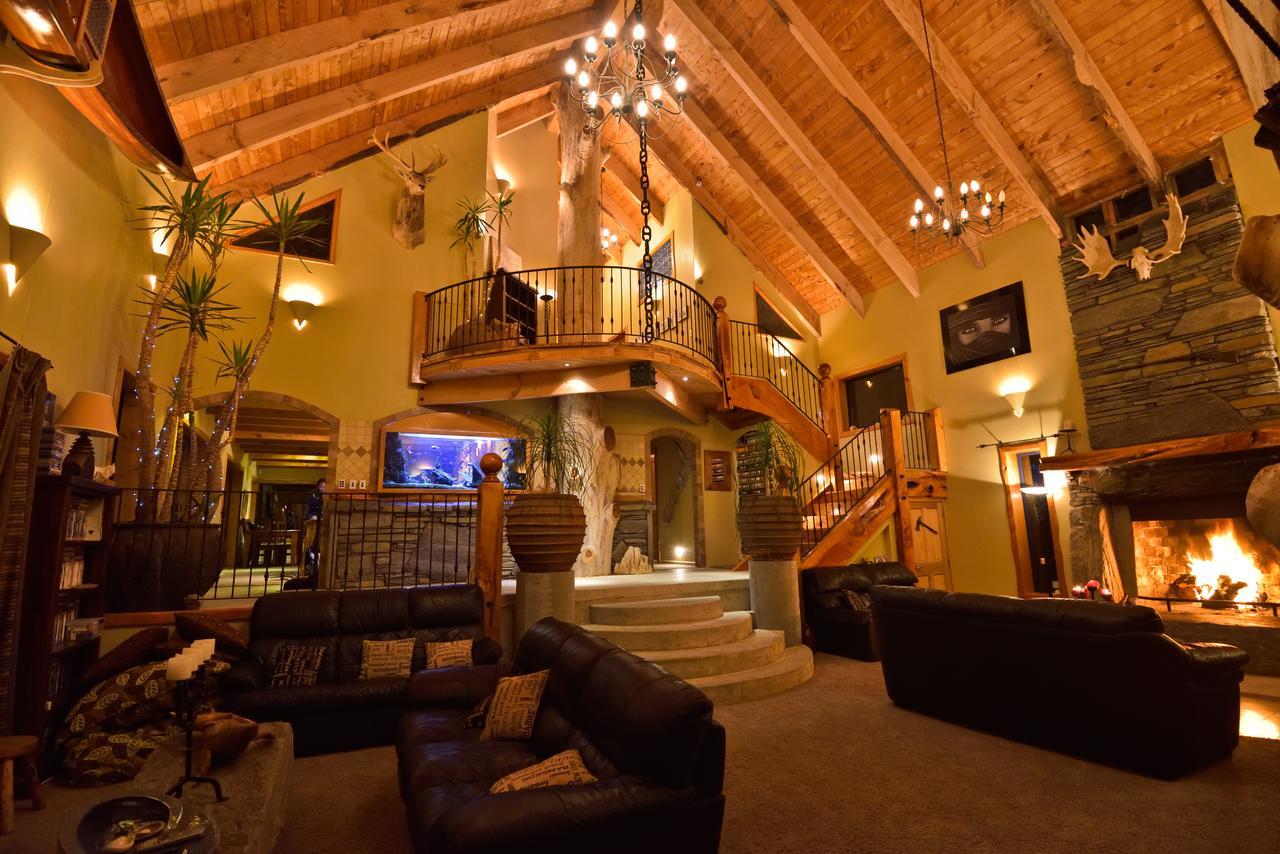 Tree House Lodge Bed & Breakfast Cheviot Exterior foto